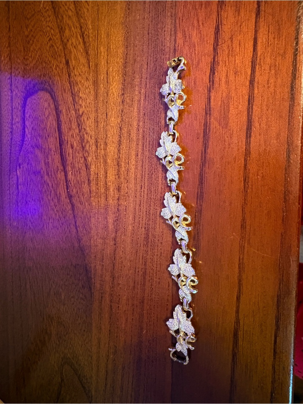 Sarah Coventry Gold Leaf Link Bracelet with Sparkling Accents